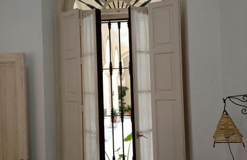 Jerez de la Frontera Old Town Apartment | Jerez Palace House