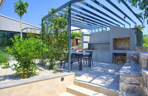 Nenadici House | Jerini The Barn by Interhome