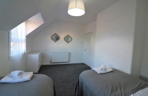 Renfrew House | Jess View