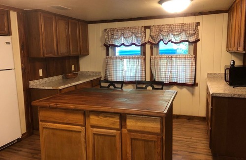 Licking Cabin | Jesse and James Hideout On “The Big Piney River”