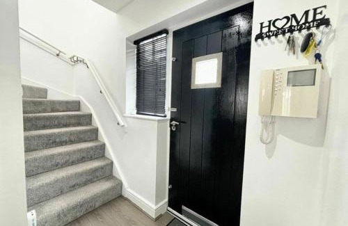 Worsley House | Jessup Cottage Worsley Village