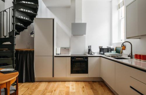 Canterbury House | Jesticos, perfectly wonderful Central , 1 Parking included