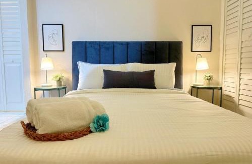 Cangrejo Arriba Apartment | Jetsetter's Retreat Chic Studio Minutes from SJU