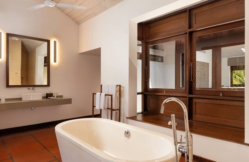 Negombo Resort | Jetwing Lagoon Wellness, A Luxury Reserve - Adults Only