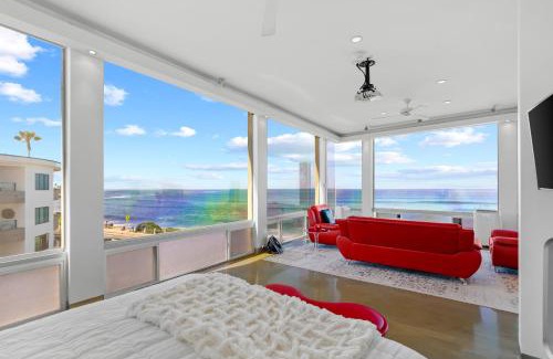 Beach Barber Tract House | Jewel of La Jolla Breathtaking Windansea Views