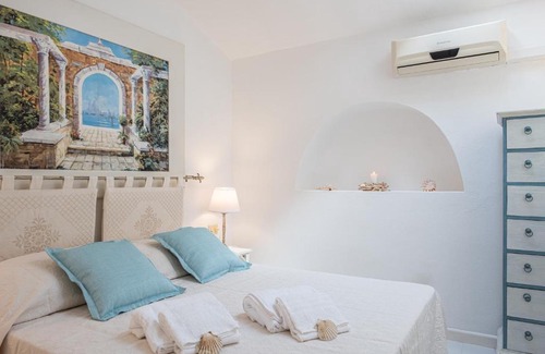 Carloforte Apartment | ⭑ ⭑ ⭑ ⭑ ⭑ Jewel on the seafront promenade
