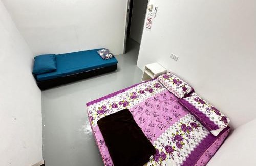 Taman Setia Indah House | Jiaxin Dormitory-Setia Indah 家馨青年旅宿