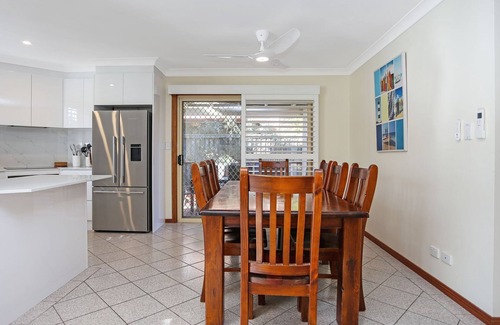 Hawks Nest House | Jimmy's Beach Escape