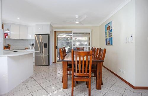 Hawks Nest House | Jimmys Beach Escape