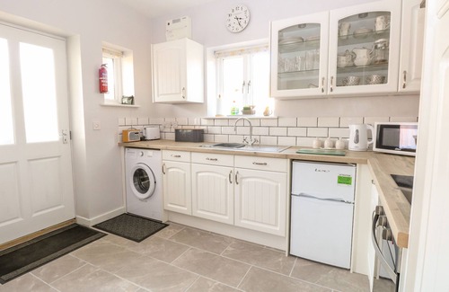 Pulham Market Cottage | JIMMY’S PLACE, romantic, with a garden in Pulham Market