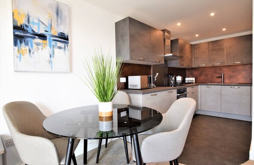 Bristol Apartment | Jims Place - Your Apartment