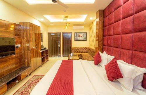 Zirakpur Hotel | JINDAL SQUARE CHANDIGARH ZIRAKPUR