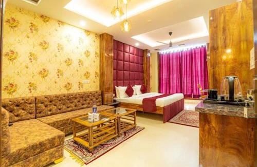 Zirakpur Hotel | JINDAL SQUARE CHANDIGARH ZIRAKPUR