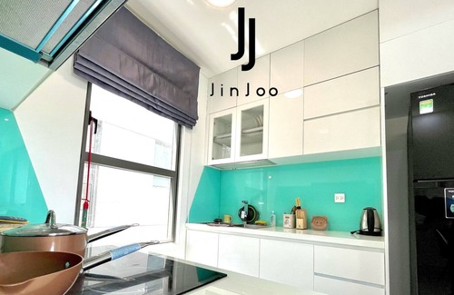 District 5 Apartment | JinJoo Home