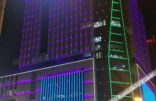 Xiaonan District Hotel | Jinxuan Select Hotel (Xiaogan East Railway Station Yintai City Branch)