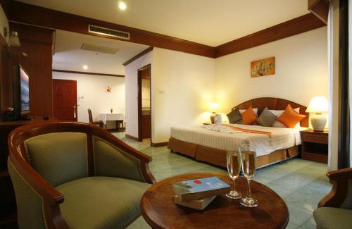 Nanai Road Hotel | Jiraporn Hill Resort