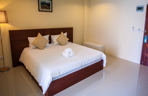 Ban Bo Han Hotel | JJW House Phuket