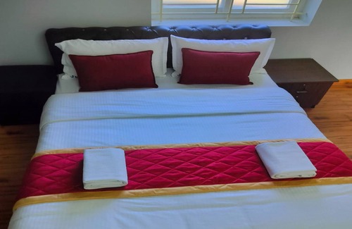 Yercaud Hotel | JK Resort