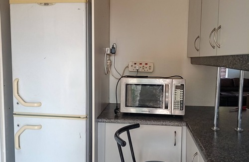 Greater Johannesburg Metropolitan Area House | JM TOURS & SAFARIS GUESTHOUSE
