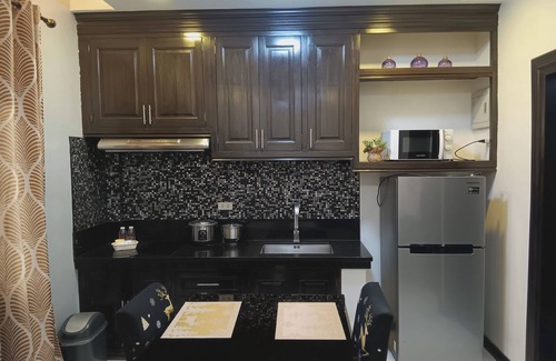 Malabanias Hotel | Jo Carter's Hotel and Suites Angeles City