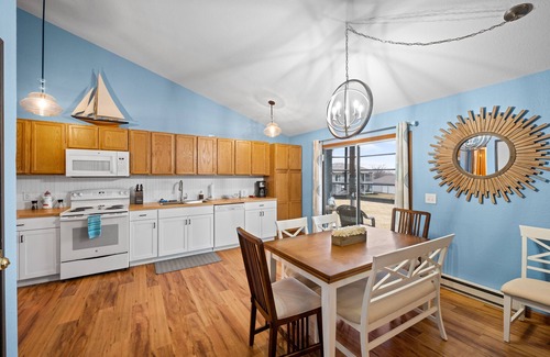 Oak Harbor Condo | Jo's Escape 2 bedroom 2 bath room condo