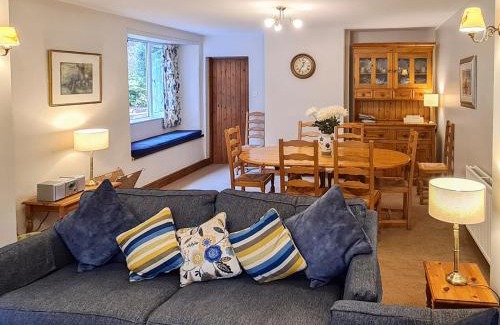 Thornthwaite House | Joan's Cottage