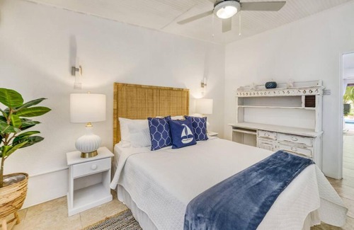 Sunset Crest House | Joannies' Oasis