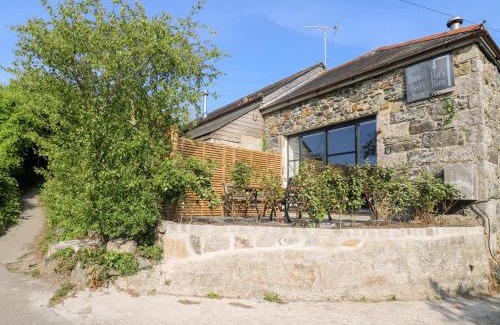 Mullion House | Joes Barn