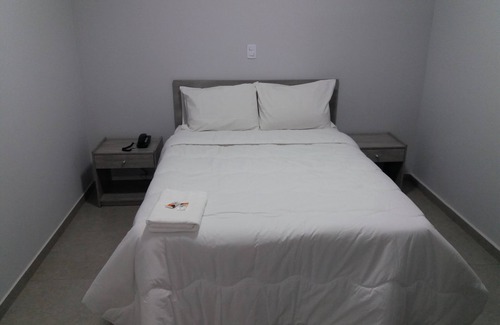 Mallet Hotel | John's Club Hotel