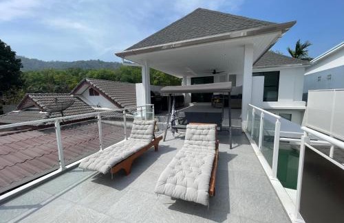 Ban Saiyuan Villa | John’s pool villa Rawai