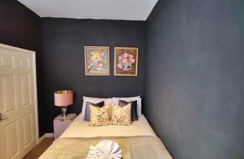 Bristol Old City Apartment | John Street Apartments Flat 2