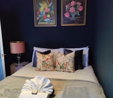 Bristol Old City Apartment | John Street Apartments Flat 2