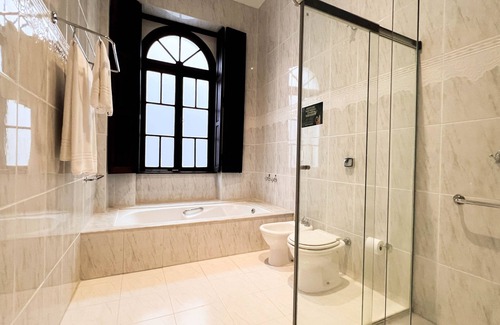 Matriz Hotel | Johnscher by SJ - San Juan Curitiba