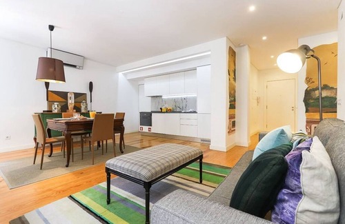 Sao Jose House | JOIVY Airy apt near Avenida station