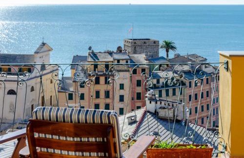 Camogli Apartment | JOIVY Camogli Treasure for 4 with Terrace and Incredible View