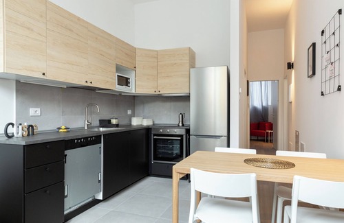 Giambellino Apartment | JOIVY Contemporary Apartments