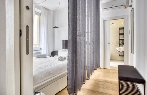 Zona Farini Apartment | JOIVY Elegant flat Easy Access to Centre