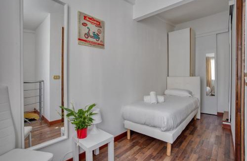 Zona Solari Apartment | JOIVY Spacious flat, excellent city centre access