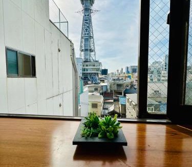 Shinsekai Apartment | JOJO TC house