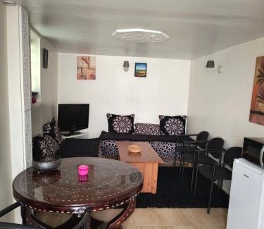 Linas Apartment | Joli Appart indépendant dans le calme