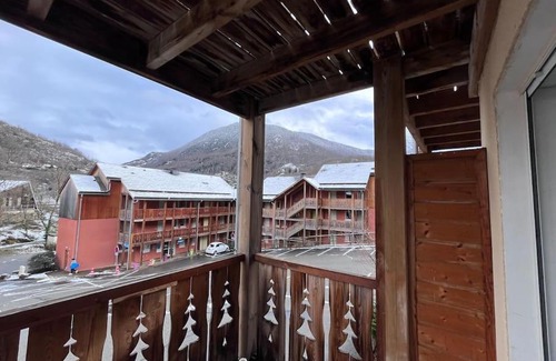 Ax-les-Thermes Apartment | Joli appartement avec terrasse