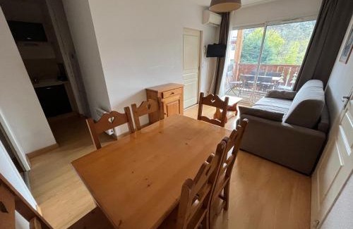 Ax-les-Thermes Apartment | Joli appartement avec terrasse