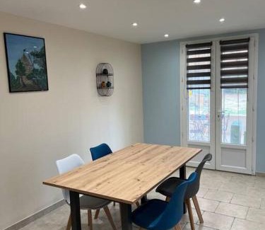 Barbentane Apartment | Joli appartement dans maison de campagne