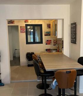 Eu Apartment | Joli F1 plein centre de la ville royale d EU