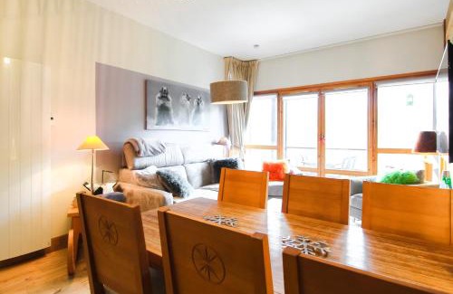 Flaine Apartment | Joli, spacieux appartement T3 sud ski aux pieds, parking