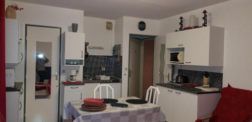 Digne-les-Bains Apartment | Joli Studio centre ville Digne les Bains Galion 80