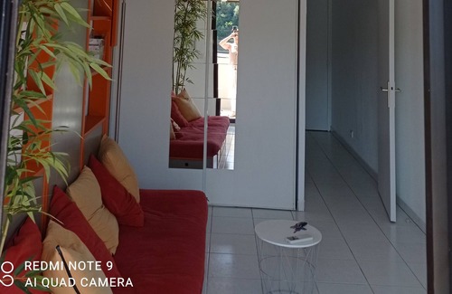 Saint Pierre de Feric Apartment | Joli Studio vue mer