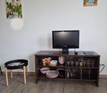 Equemauville Apartment | Joli T2 avec piscine aux portes de Honfleur
