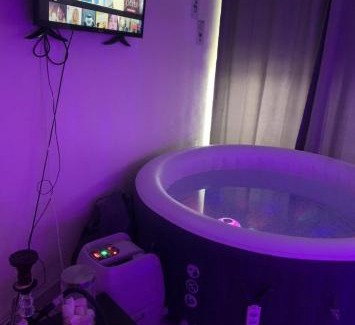 Les Cevennes Apartment | Jolie Appartement avec wifi Netflix