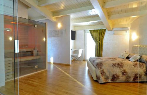 Pineta Bed & Breakfast | Jolie Bed And Breakfast